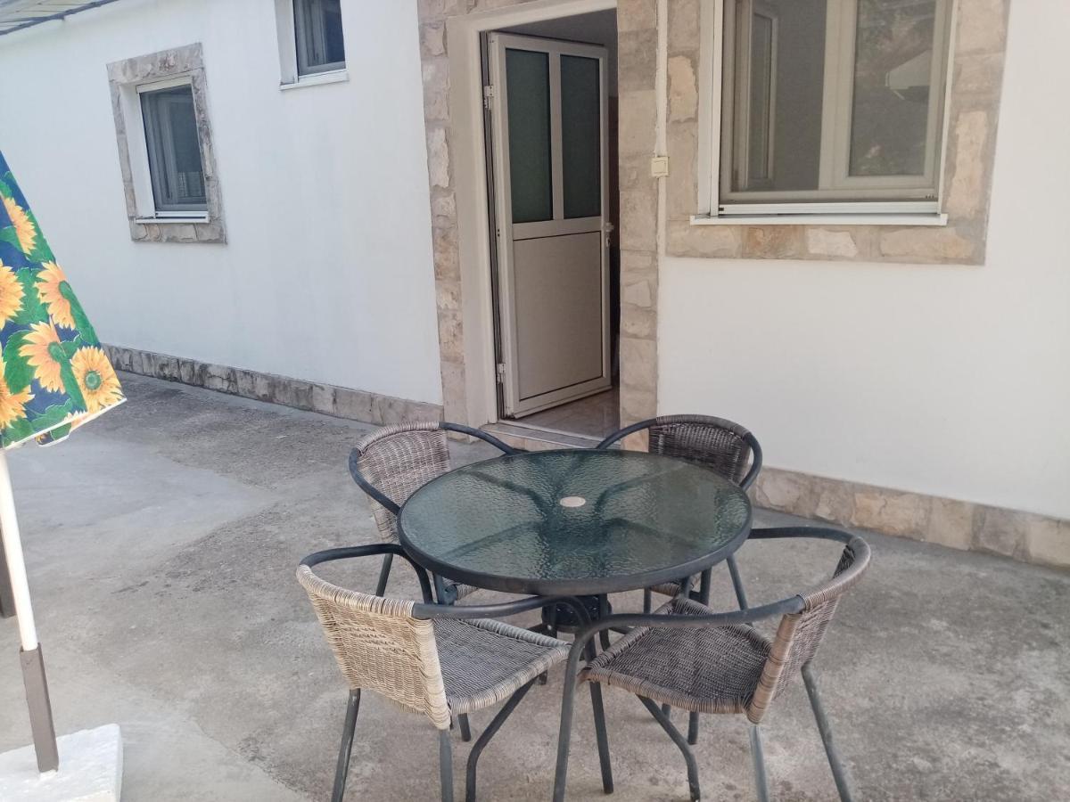 Apartmani Bosco Tivat Exterior photo