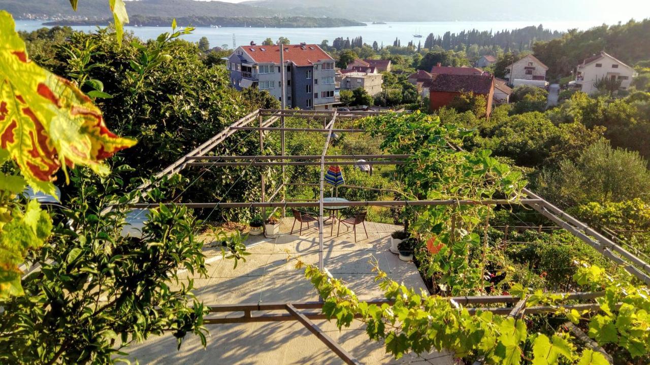 Apartmani Bosco Tivat Exterior photo